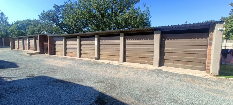 2 Bedroom Property for Sale in Sasolburg Ext 2 Free State